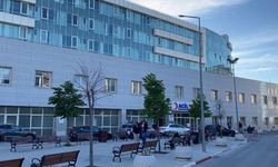 Beylikdüzü’nde hastane bahçesinde silahlı saldırı!