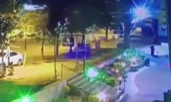 Motosikletli saldırganlar güvenliği vurdu! İşte o anlar...