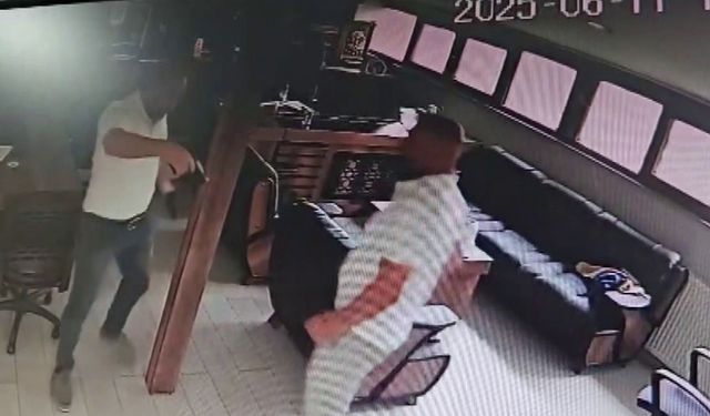 Husumetlilerin kavgası kanlı bitti! İş adamı vurularak öldü